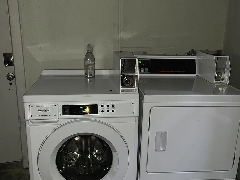 2320 Le Conte Ave #1 — Photo 11