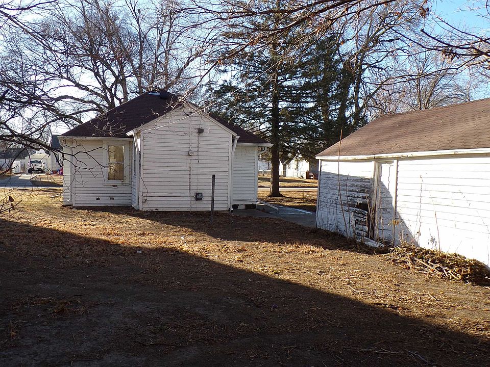 2nd image of 1812 9th St