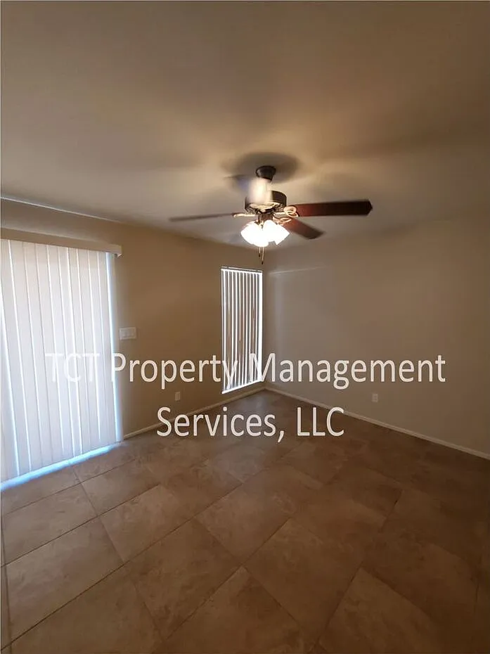 2 bed, 2.5 bath, 1145 sqft, $1,750 — Photo 3