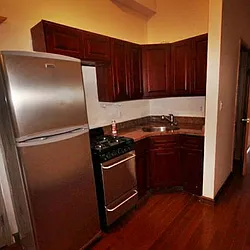 Rented by Rennit Inc.