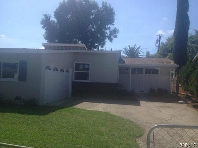 1st image of 9029 Woodale Ave