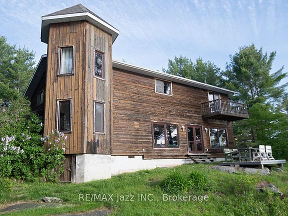 5th image of 1314 Shebeshekong Rd
