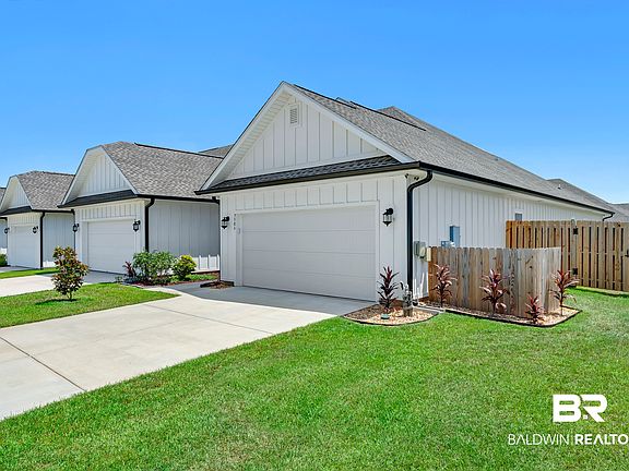 4th image of 9904 Willet Way