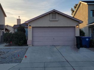 627 82nd St SW, Albuquerque, NM 87121
