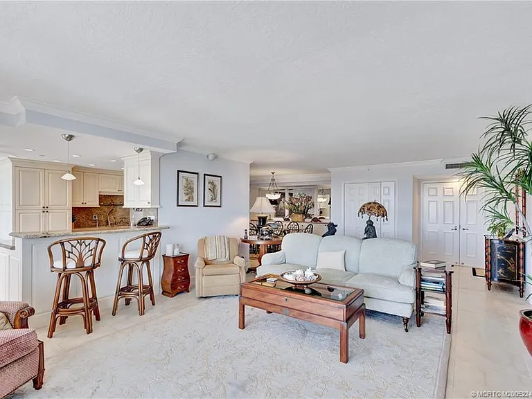 500 Ocean Dr #W-11 — Photo 12