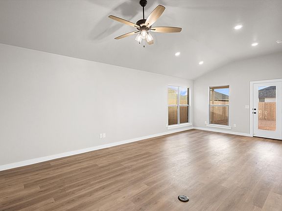 5th image of 13216 Sherman Ave