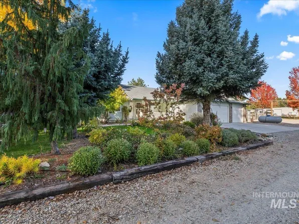 398 E Idaho Blvd, Emmett, ID 83617
