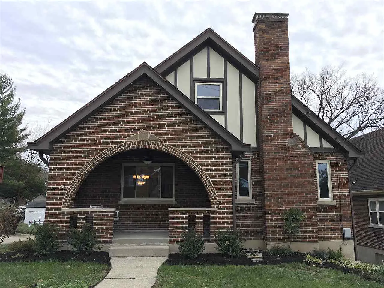 120 Glazier Ave photo 1