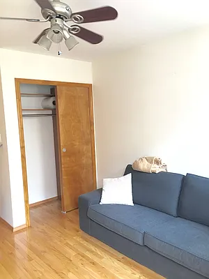 Rented by Warren T Real Estate Corp. | media 2