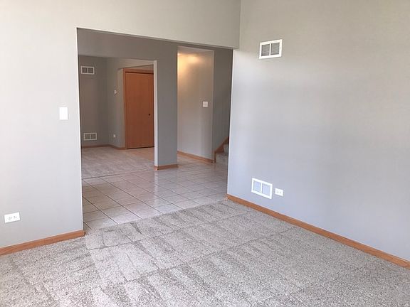 3rd image of 1454 Crooked Creek Dr