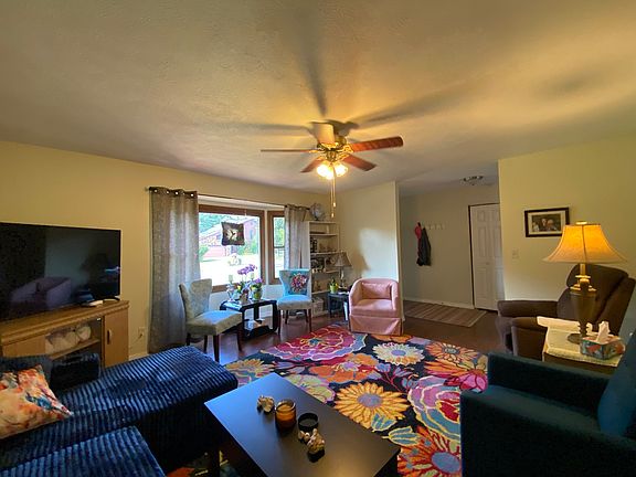 5th image of 842 Stardust Dr