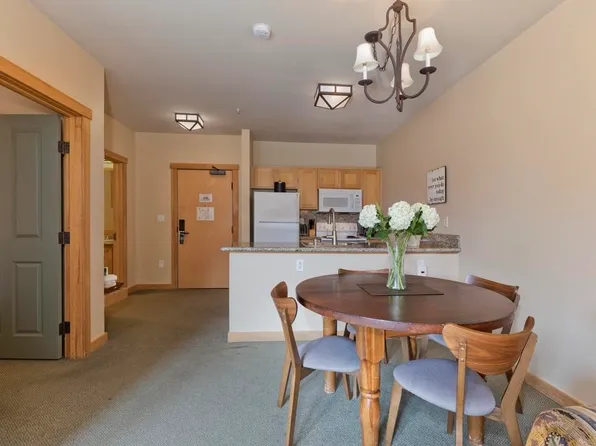 4000 Meridian Blvd #436, Mammoth Lakes, CA 93546