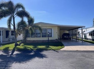 18 Aquamarine Ave, Naples, FL 34114