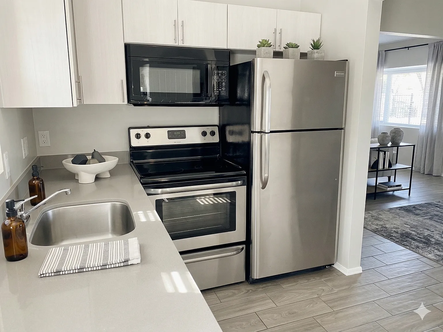 1 bed, 900 sqft, $1,195 — Photo 4