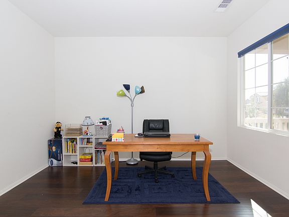 4th image of 28550 Authurium Way