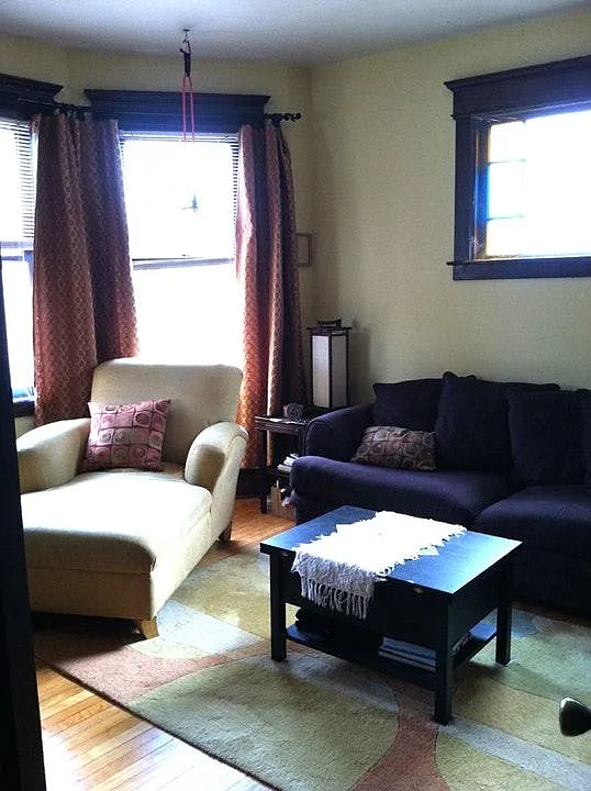 2 bed, 1200 sqft, $1,700 — Photo 3