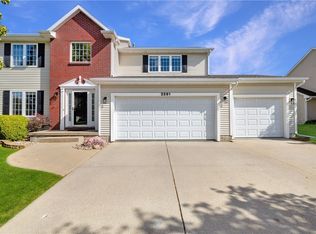 2591 NW 158th St, Clive, IA 50325