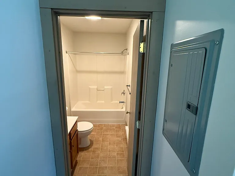 279 Main St #8 — Photo 8