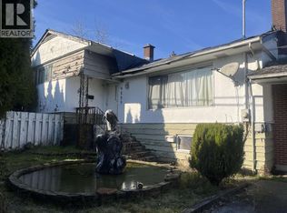 9229 10th Ave, Burnaby, BC