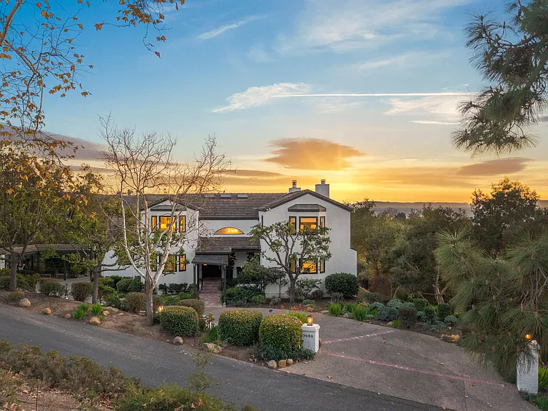 7030 Shepard Mesa Rd — Photo 3