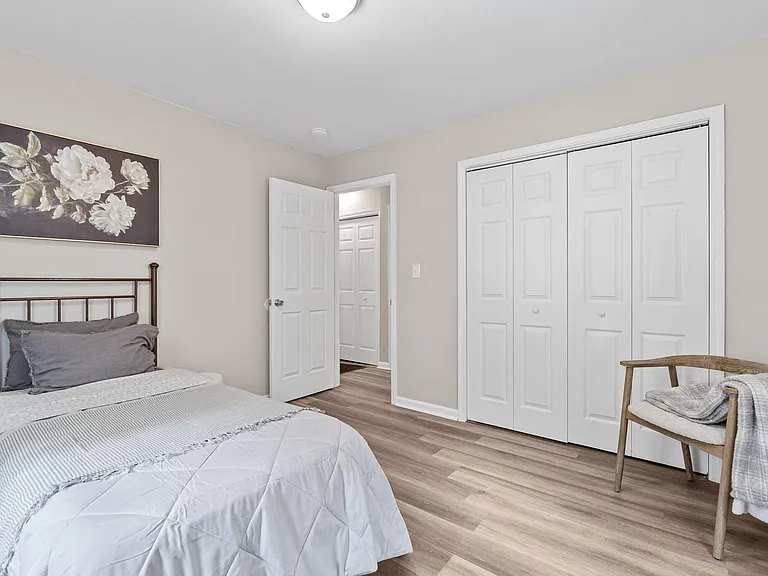 533 Basin St — Photo 11