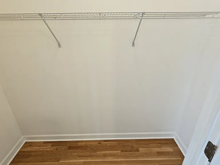 509 N Hartland Ct #1S — Photo 13
