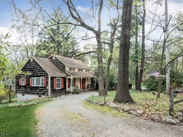 590 Pines Lake Dr, Wayne Twp., NJ 07470