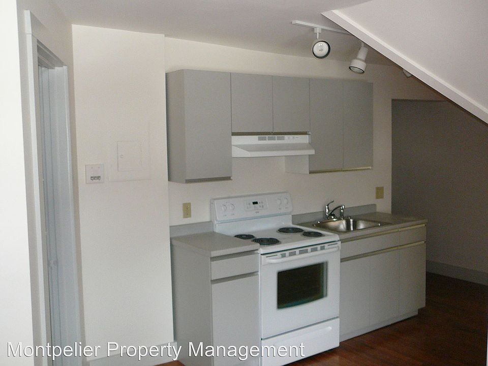 1st image of 31 Barre St APT 7