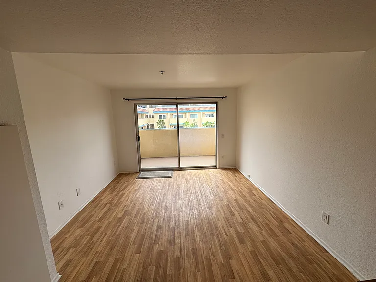 24410 Crenshaw Blvd #226 — Photo 2