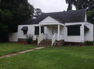 116 Cedar St, Manning, SC 29102