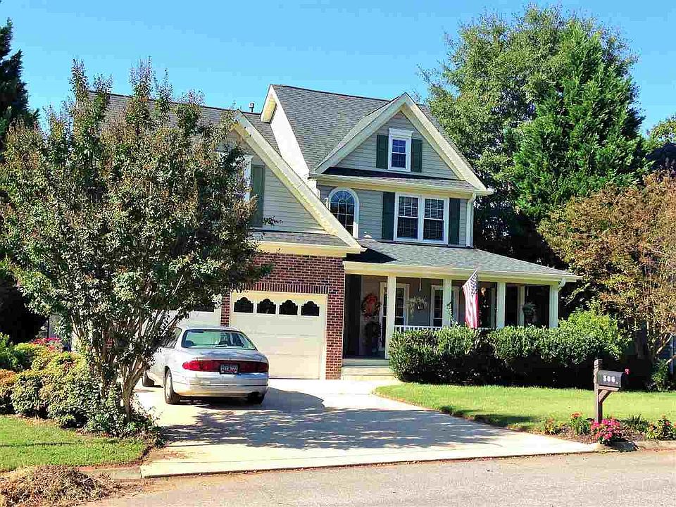 1st image of 506 Waters Edge Dr