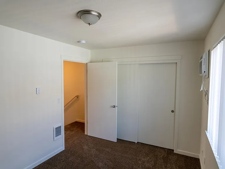 Wassom Street Townhomes — Photo 10