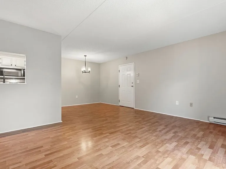 22F Maple Crest Cir — Photo 4