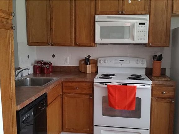 3rd image of 6300 S Pointe Blvd APT 476