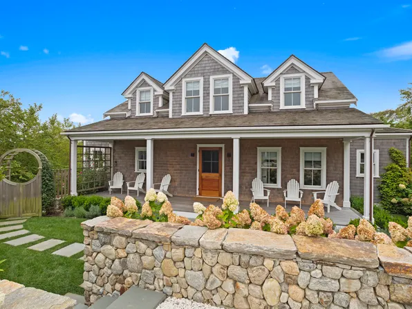3 Old Mill Ct, Nantucket, MA 02554