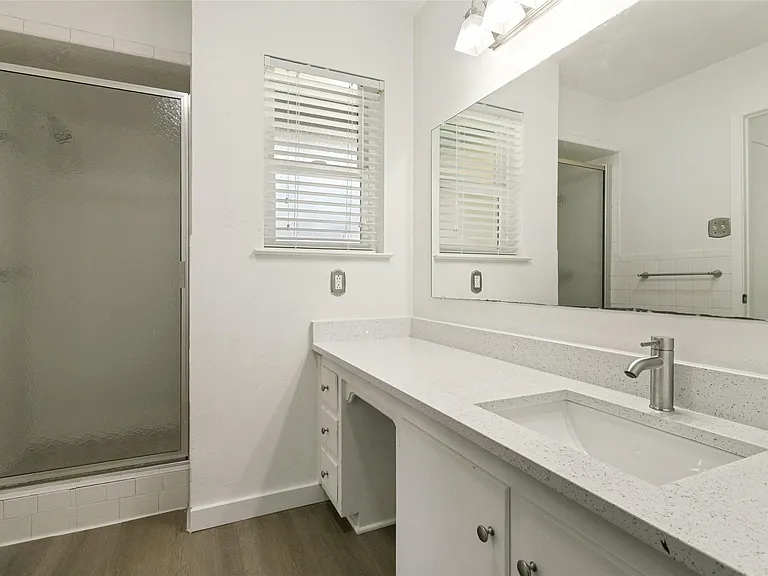 4009 Twilight Dr S — Photo 17