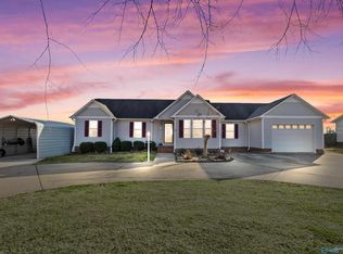 12308 Lakeview St, Athens, AL 35611