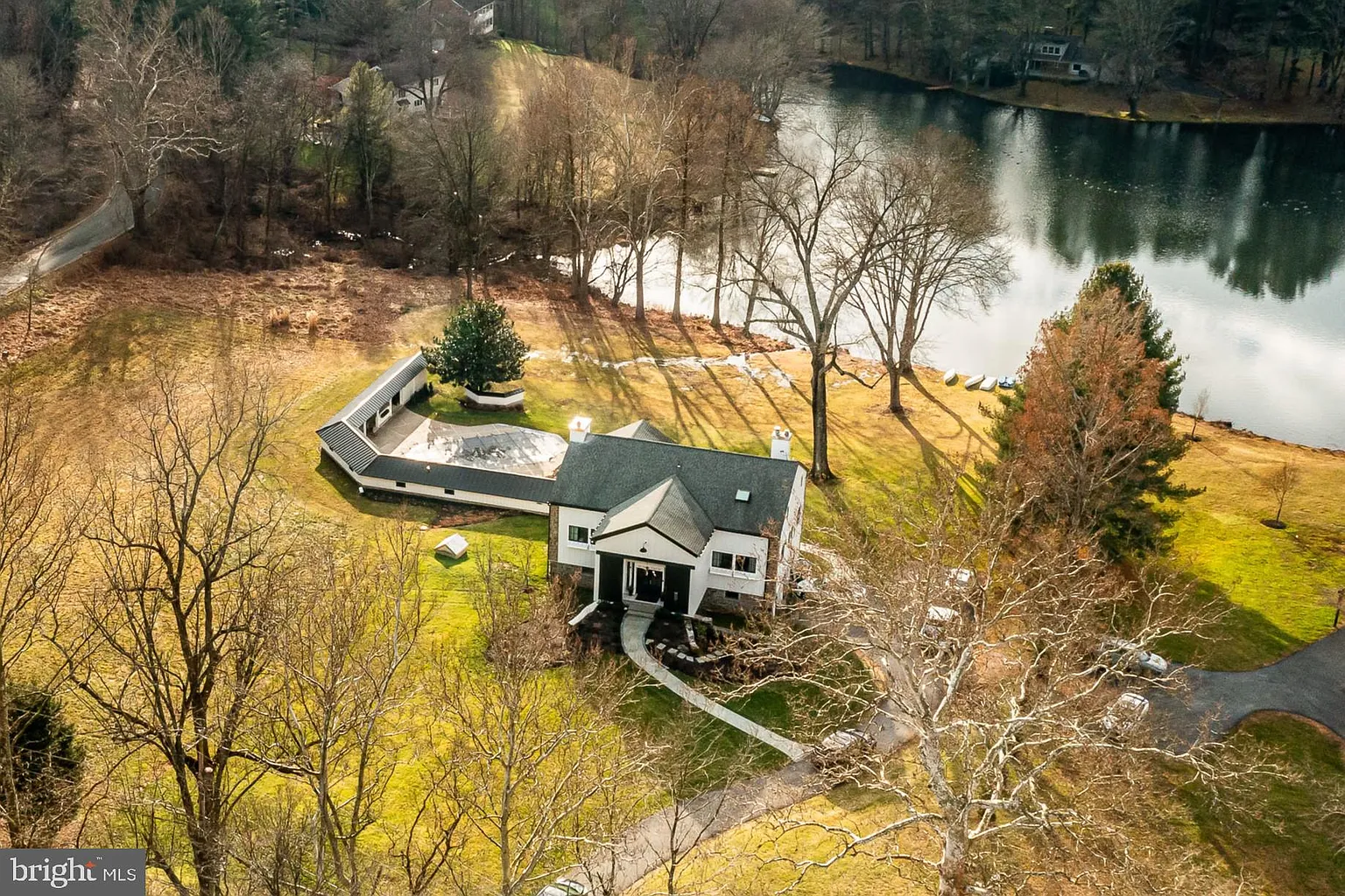126 Heyburn Rd photo 1