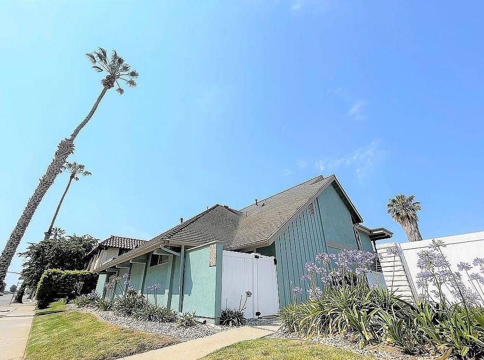 1st image of 2847 E Harbor Blvd