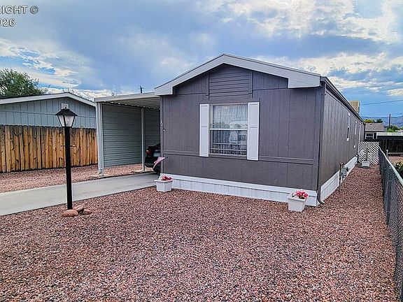 2nd image of 860 Zona St Lot 32