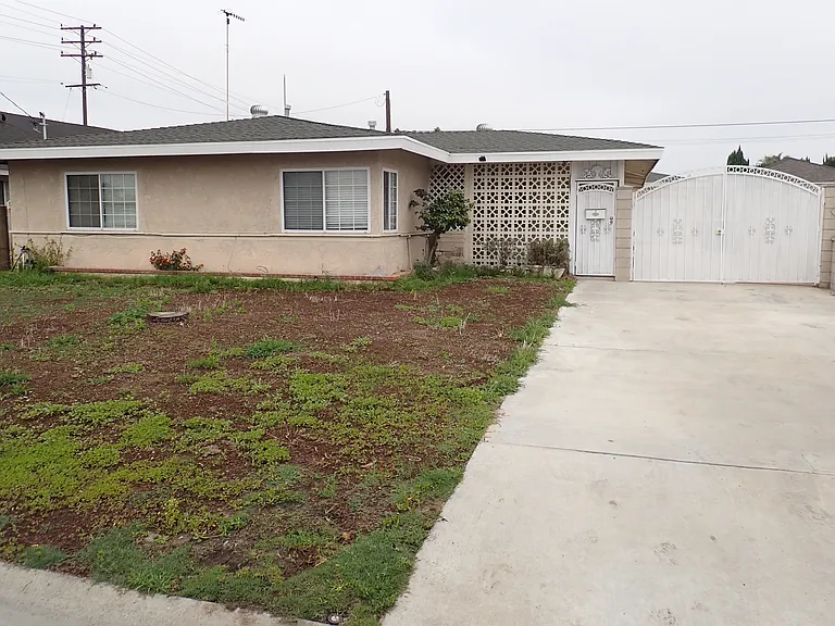 13461 Galway St — Photo 1