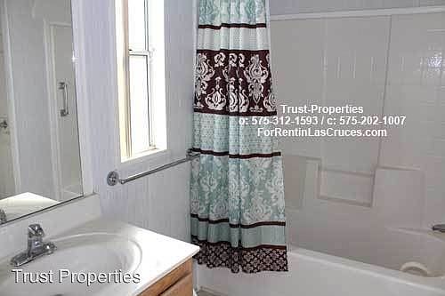 5th image of 1625 Spruce Ave Spc 15