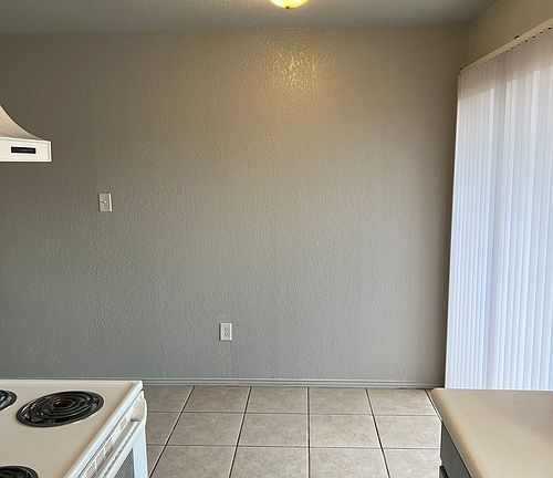 2nd image of 4717 N 11th St #5