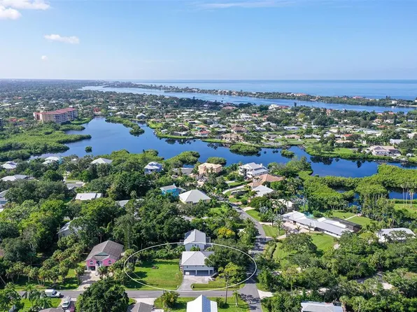 216 Shoreland Dr, Osprey, FL 34229