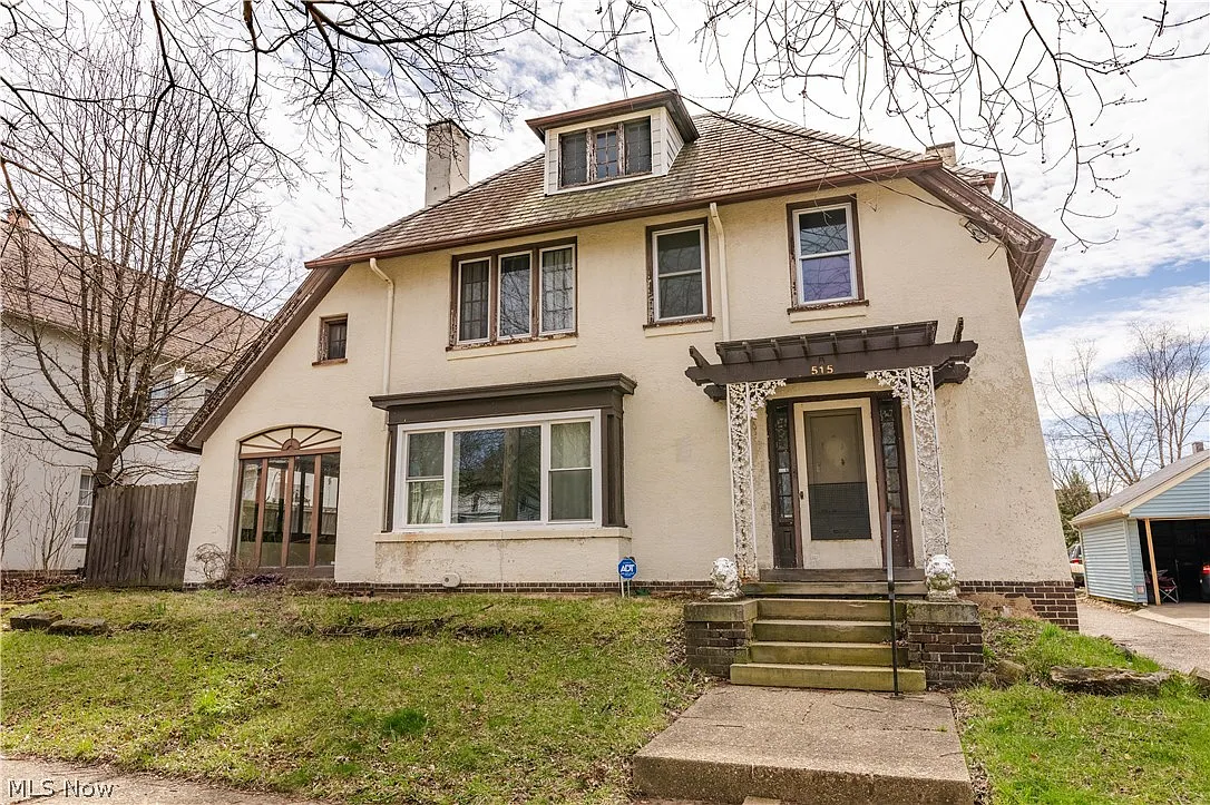 515 Federal Ave NE photo 1
