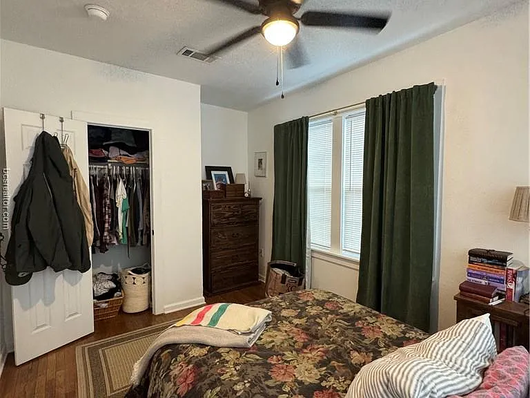 1300 Antone St — Photo 13