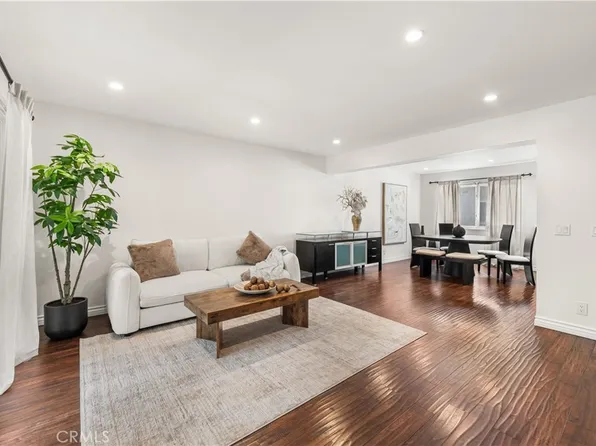 18333 Hatteras St Unit 6, Tarzana, CA 91356