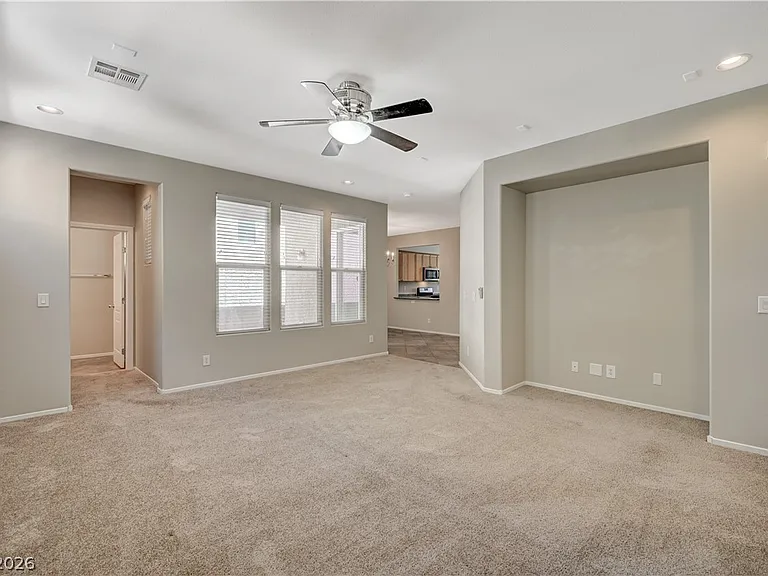 10592 Valdosta Ave — Photo 18