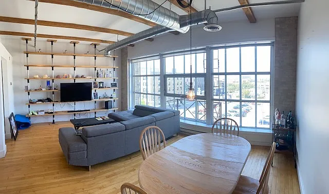 1 bed, 1.0 bath, 915 sqft, $1,695 — Photo 3