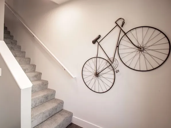 Deer Creek Townhomes